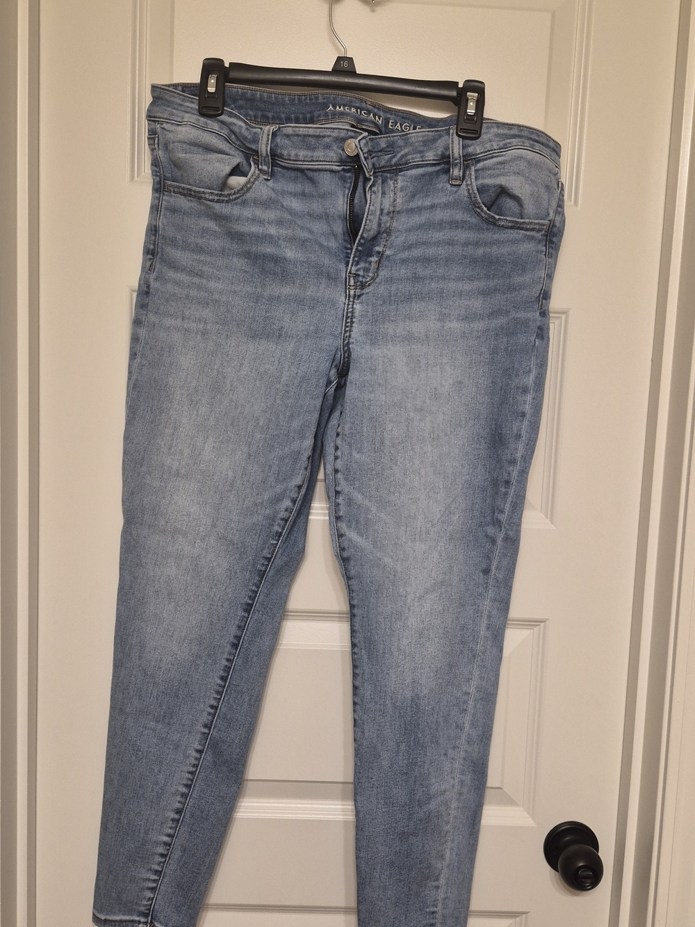 American Eagle Outfitters Light Blue Skinny Jeans